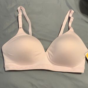 NWT Warner’s Wire-free bra